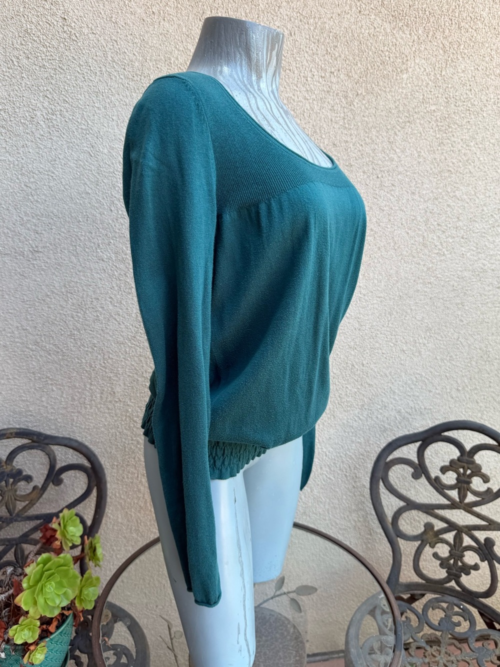 LOFT Green Scoop Neck Long Sleeve Top